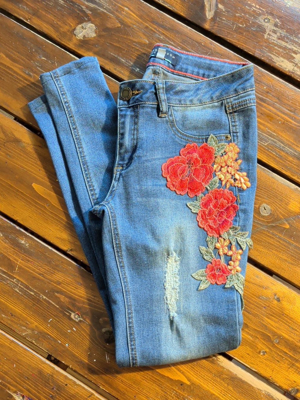 Boom Boom Jeans Women's Blue Skinny Jeans with Red Floral Appliqué